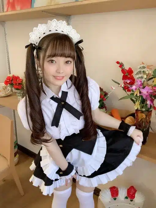 ช่องทางการติดตาม Rina Takase