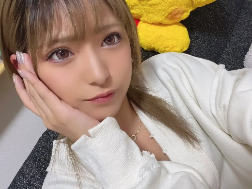 ทำความรู้จัก Mitsuki Nagisa