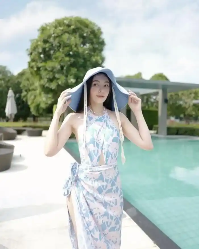 ช่องทางการติดตาม Ranee Campen