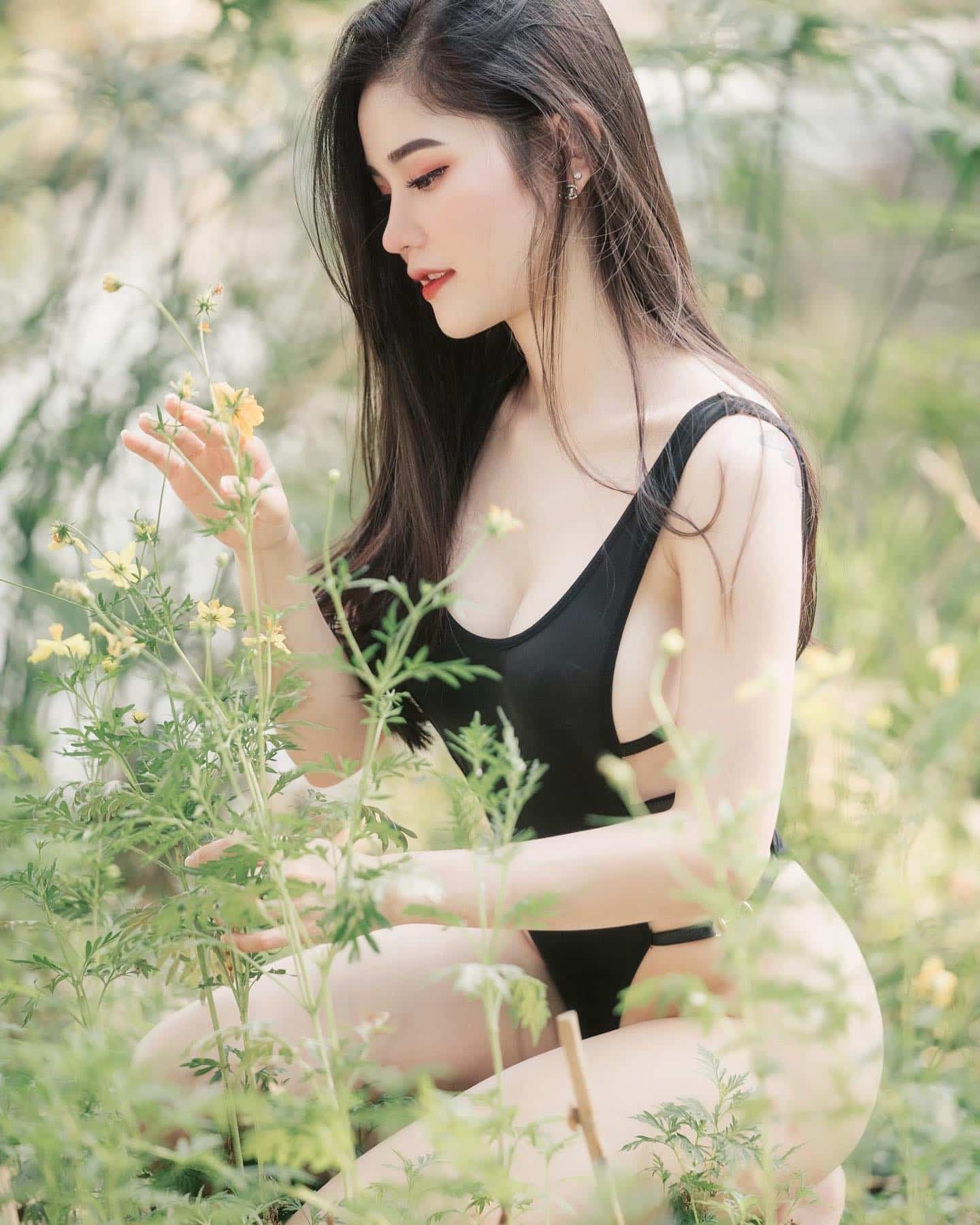 เอิร์น ณัฐชา เน็ตไอดอลสายเซ็กซี่ ดีกรีดีเจชื่อดัง 28