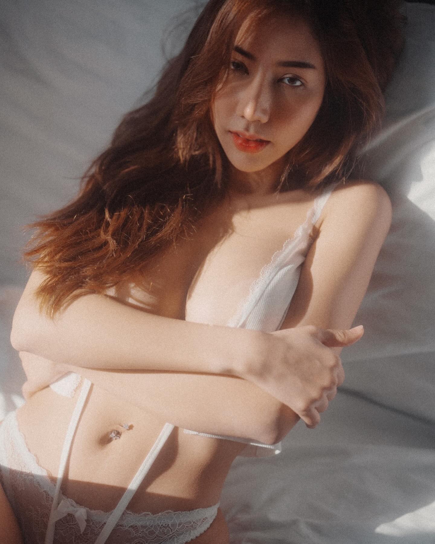 เนเปิ้ล นันทนา นางแบบสาวสวย เซ็กซี่ หุ่นแซ่บ อกตู้ม เด็ดมาก 9