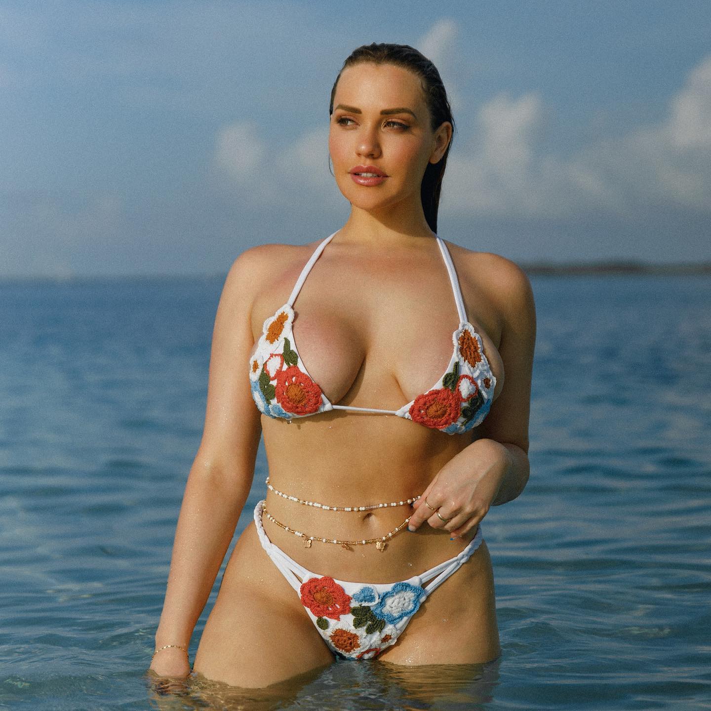 Mia Malkova จากเด็กเสิร์ฟ McDonald’s สู่ดาว Onlyfans ตัวท็อปผู้่ติดตามเกิน 10 ล้าน 79