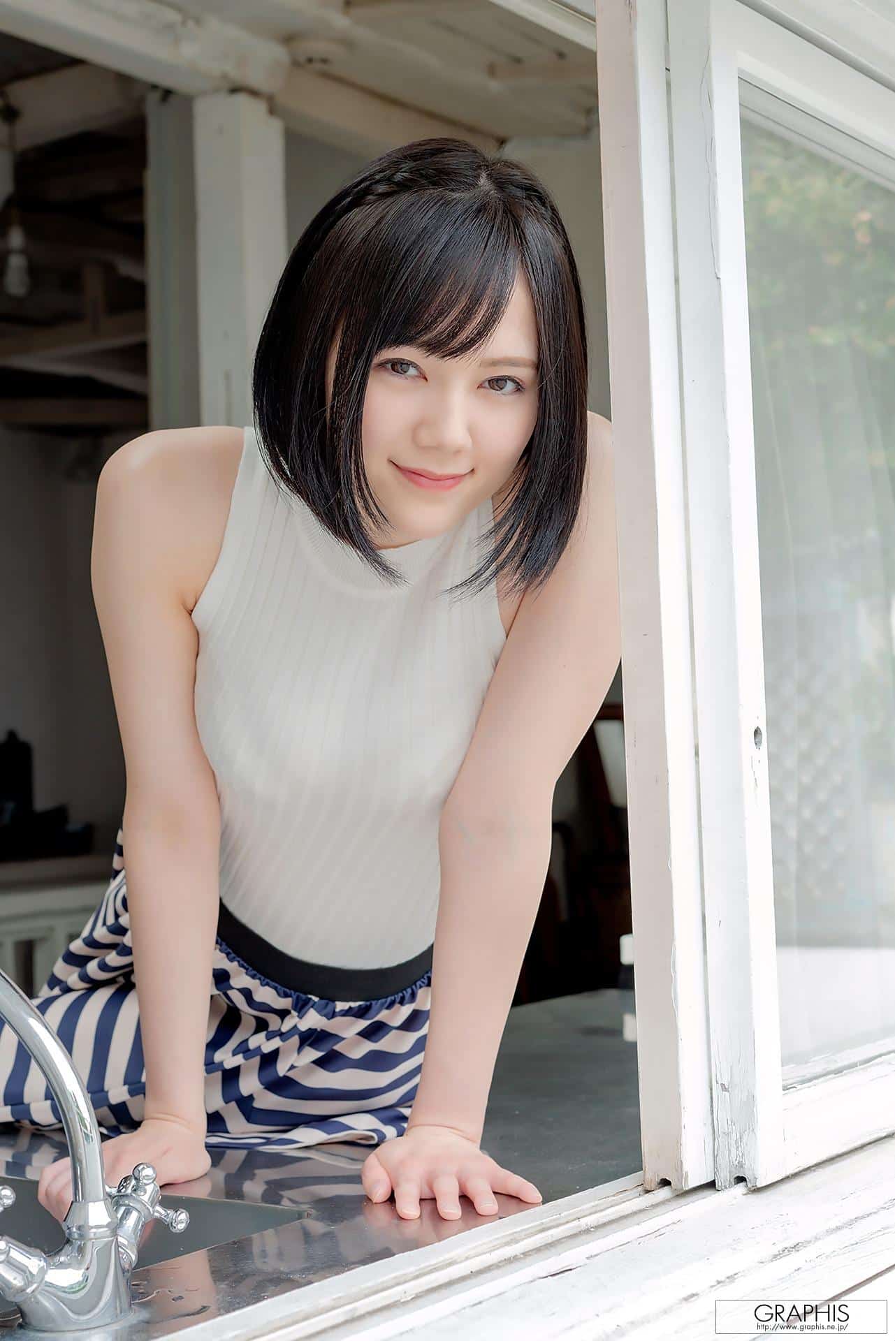 เรมุ สึซูโมริ (Remu Suzumori) นางเอก AV ญี่ปุ่นสาวผมสั้นคัพ F 35