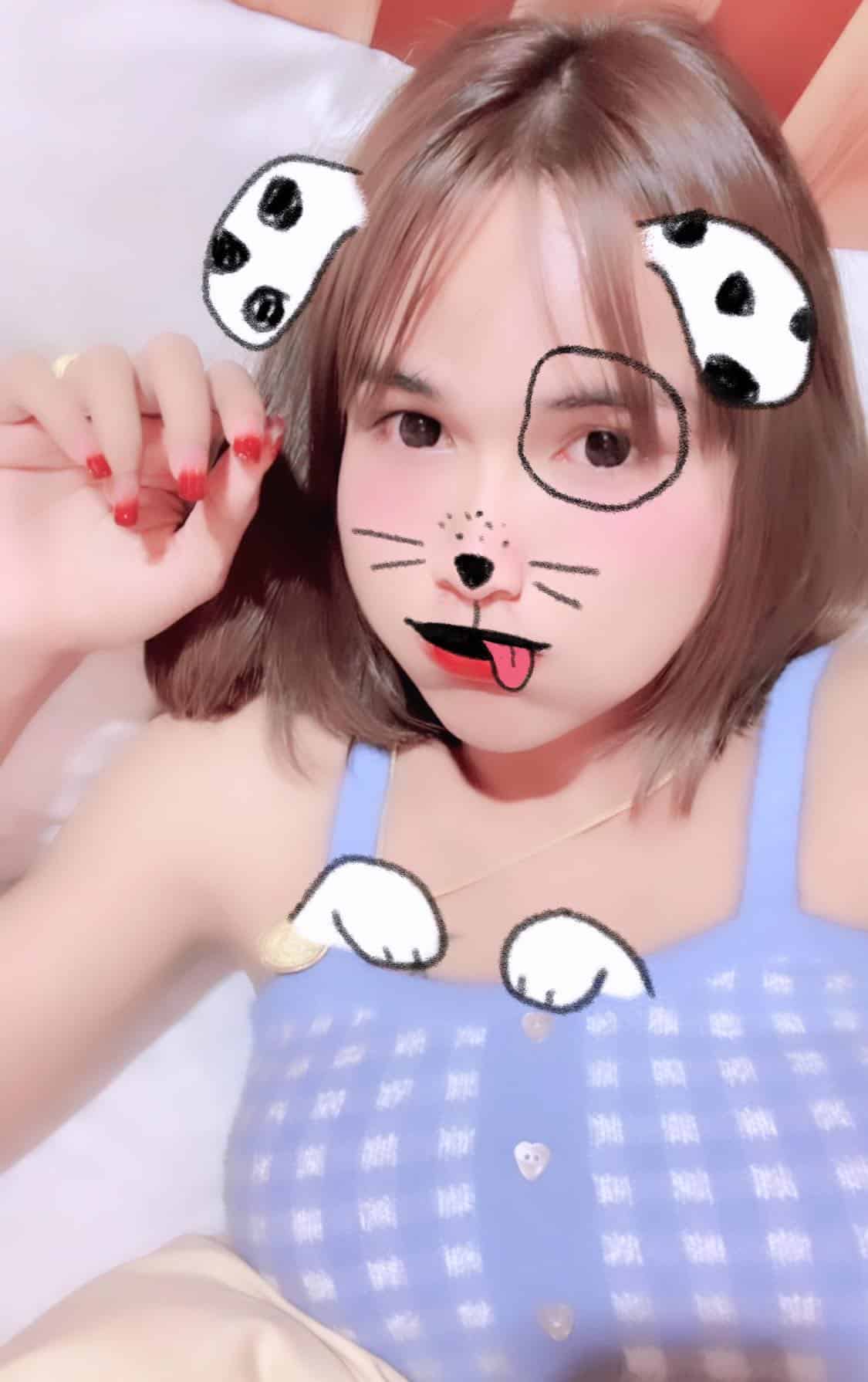 น้องตี้เด็ด สาวสวยเน็ตไอดอลหน้าเด็ก กับผลงานสาย 18+ สุดยั่ว 8