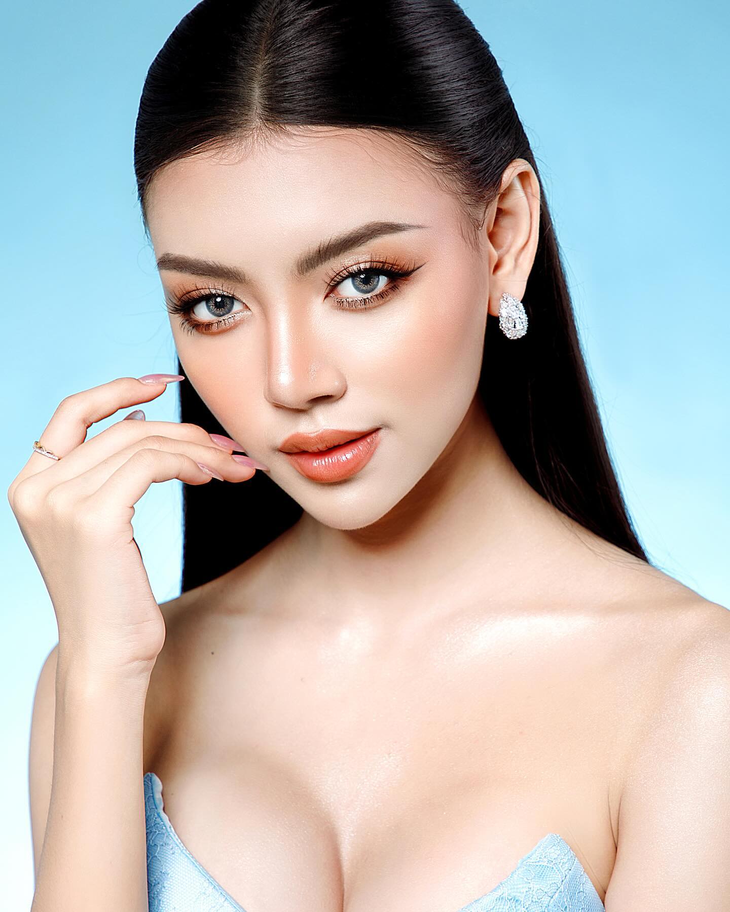 แตแต หรือ แธ ซู เญียน นางแบบหน้าสวย หุ่นแซ่บ สาวงามเมียนมา 25