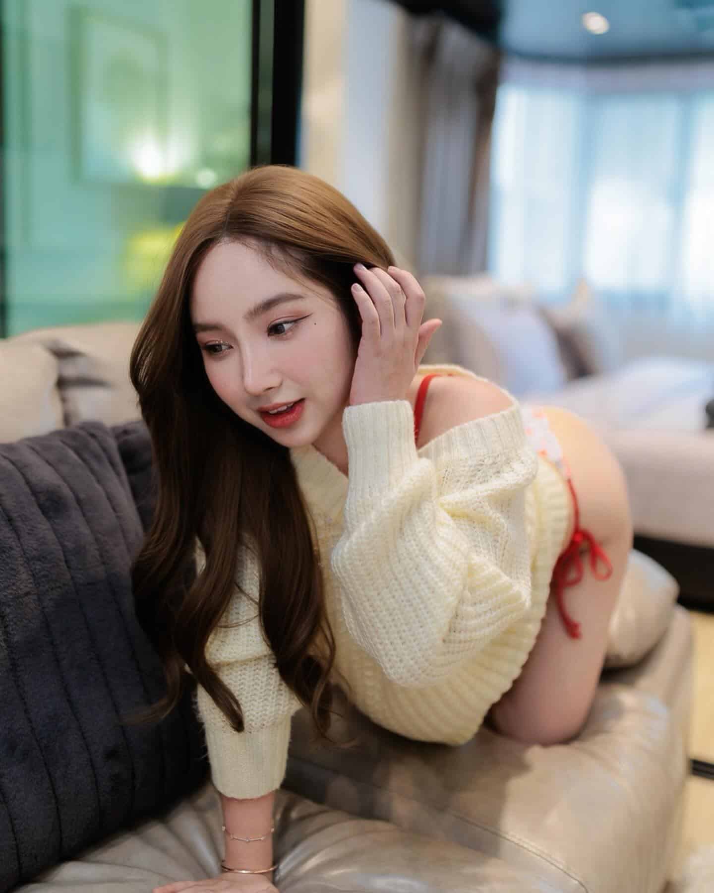 น้องยูนิจัง OnlyFans สาวผมสั้น สายแดนซ์ ดีกรีดาวติ้กตอก 44