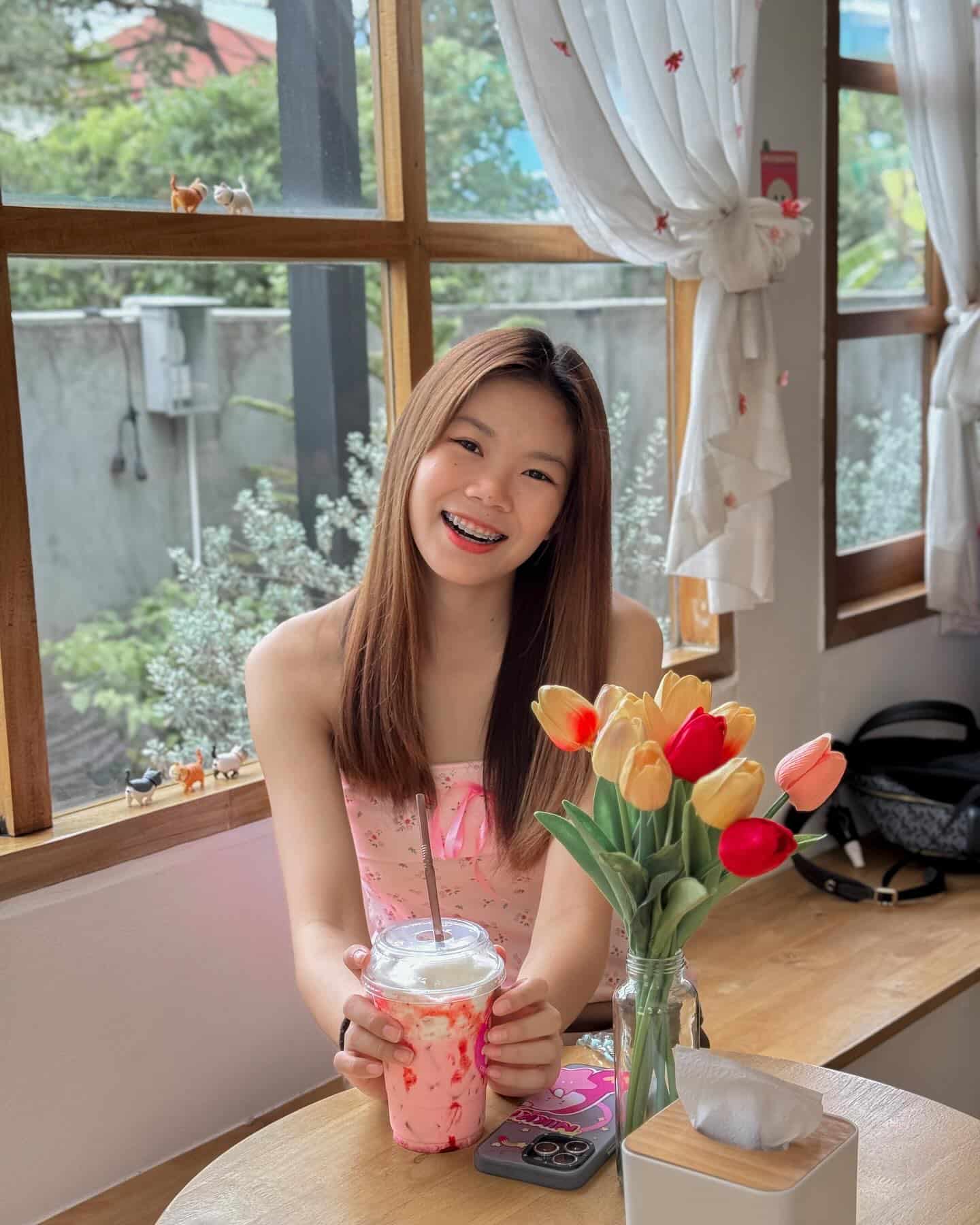แมมมอส ฉวีวรรณ ดาว TikTok เน็ตไอดอล สาววัยใส จอมฟาดตะกร้อ 26