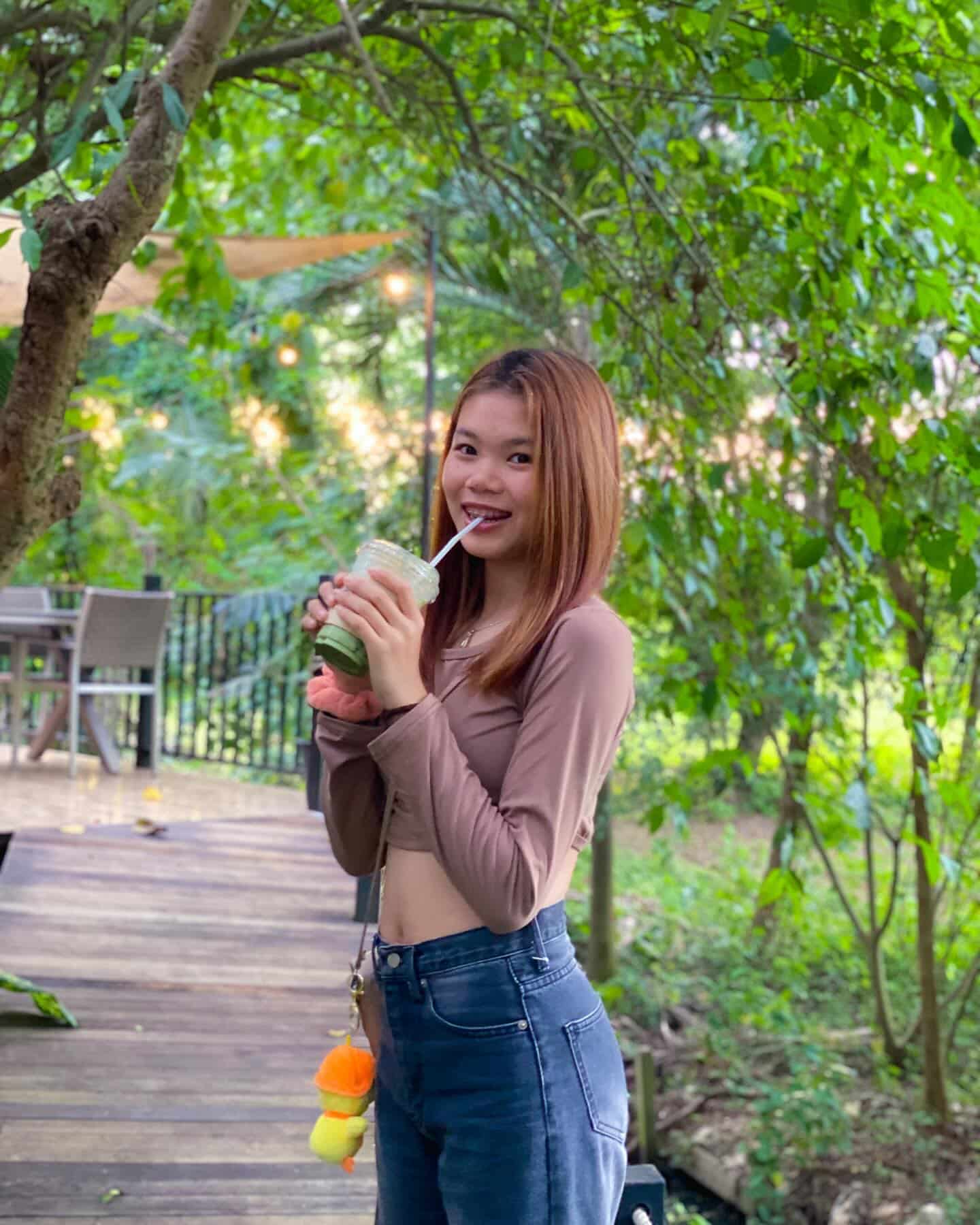 แมมมอส ฉวีวรรณ ดาว TikTok เน็ตไอดอล สาววัยใส จอมฟาดตะกร้อ 8