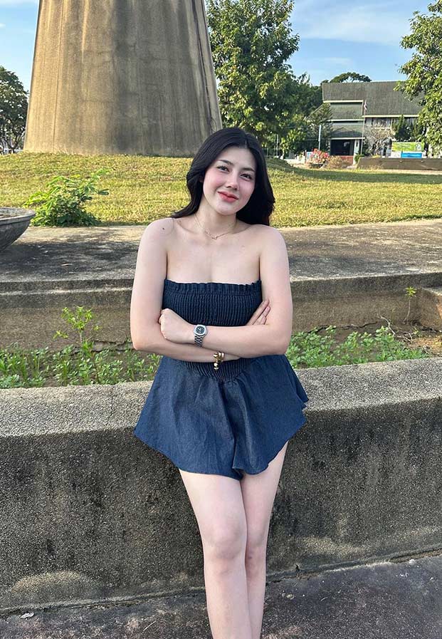 แนน วริศรา ดาว TikTok สายขี้เล่น ทรงโตสุดอวบอั๋น 29