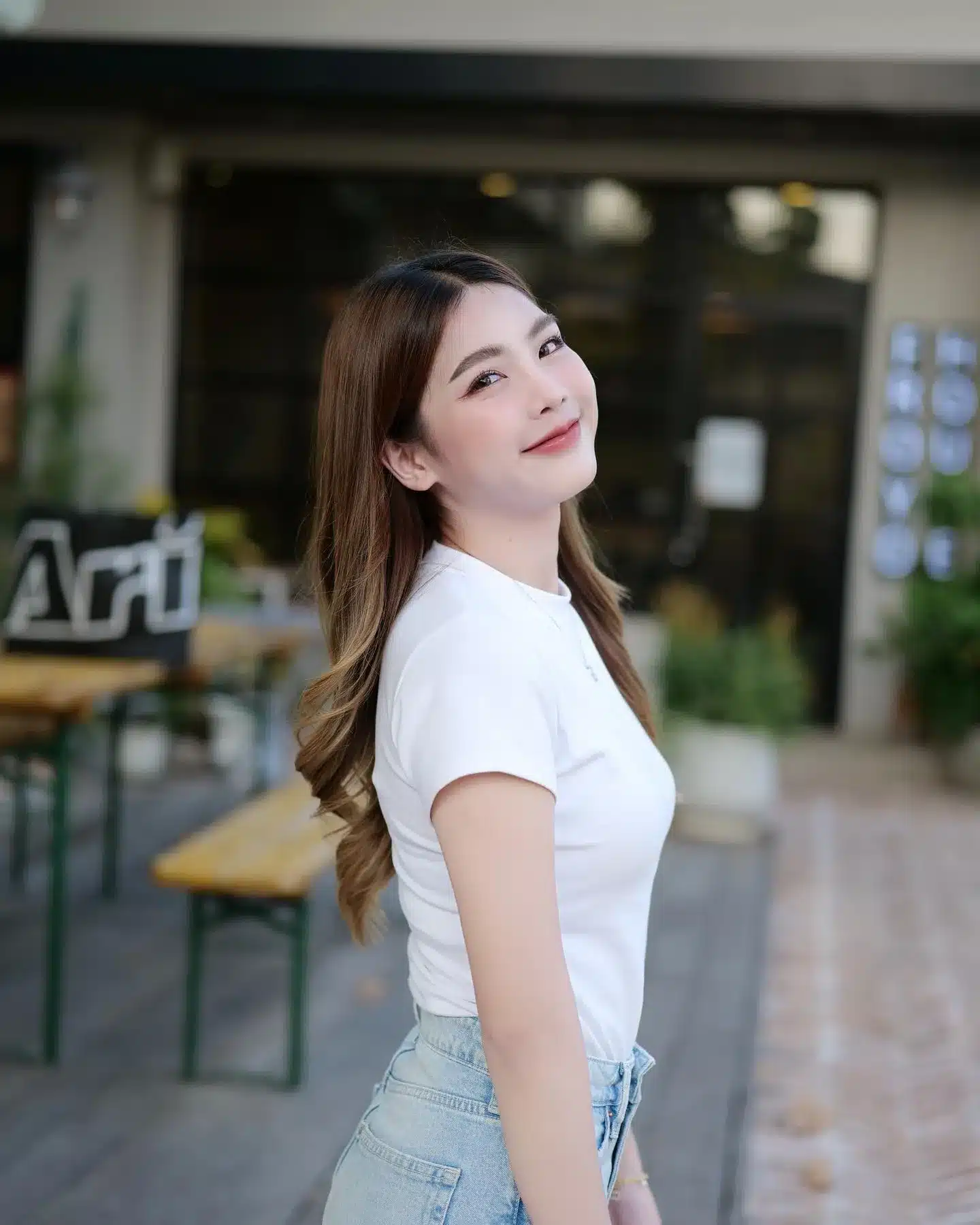 น้ำตาลตาแป๋ว ดาว TikTok สาวสวยหน้าหวานดวงตากลมใสขวัญใจ Gen Z 24