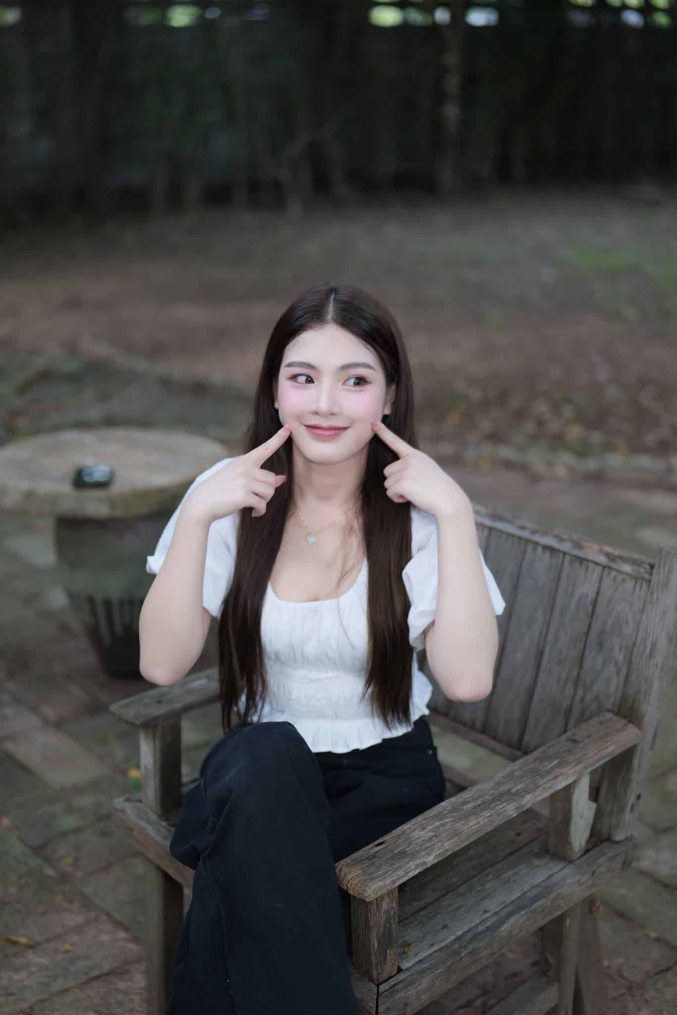 น้ำตาลตาแป๋ว ดาว TikTok สาวสวยหน้าหวานดวงตากลมใสขวัญใจ Gen Z 36