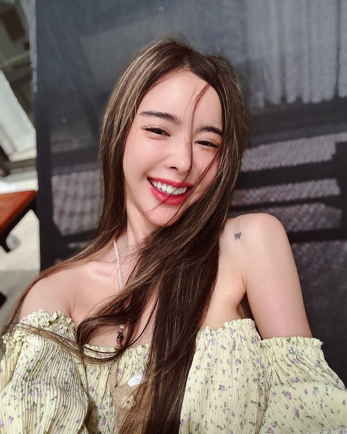 ไอซ์ ปรีชญา ประวัตินางเอกร้อยล้านผลงานเด่น ภาพยนตร์–ซีรีส์ 16
