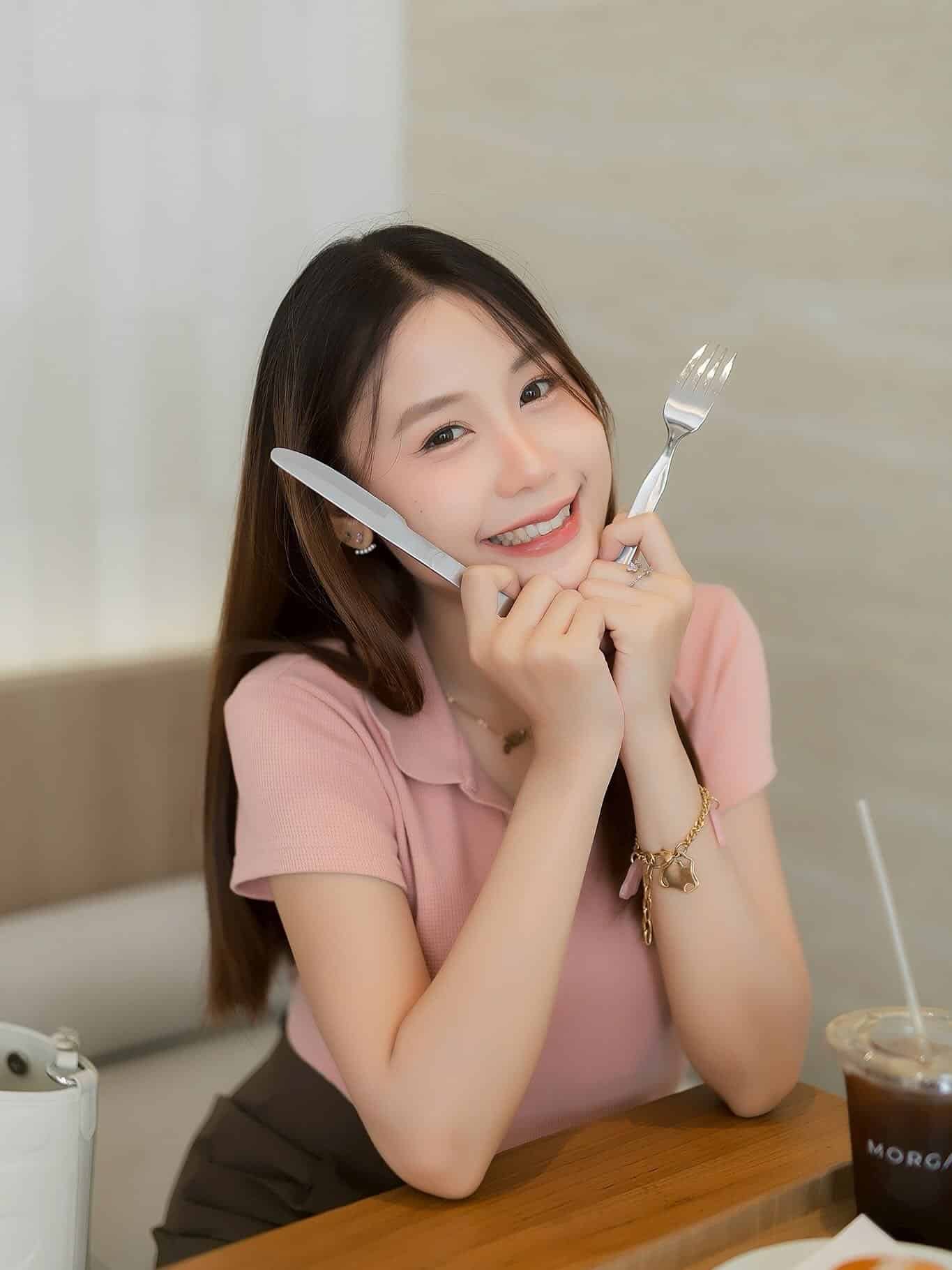 น้องเนย กัญญารัตน์ ดาวมหาวิทยาลัย เหยื่อยศกร โหนกระแส 9