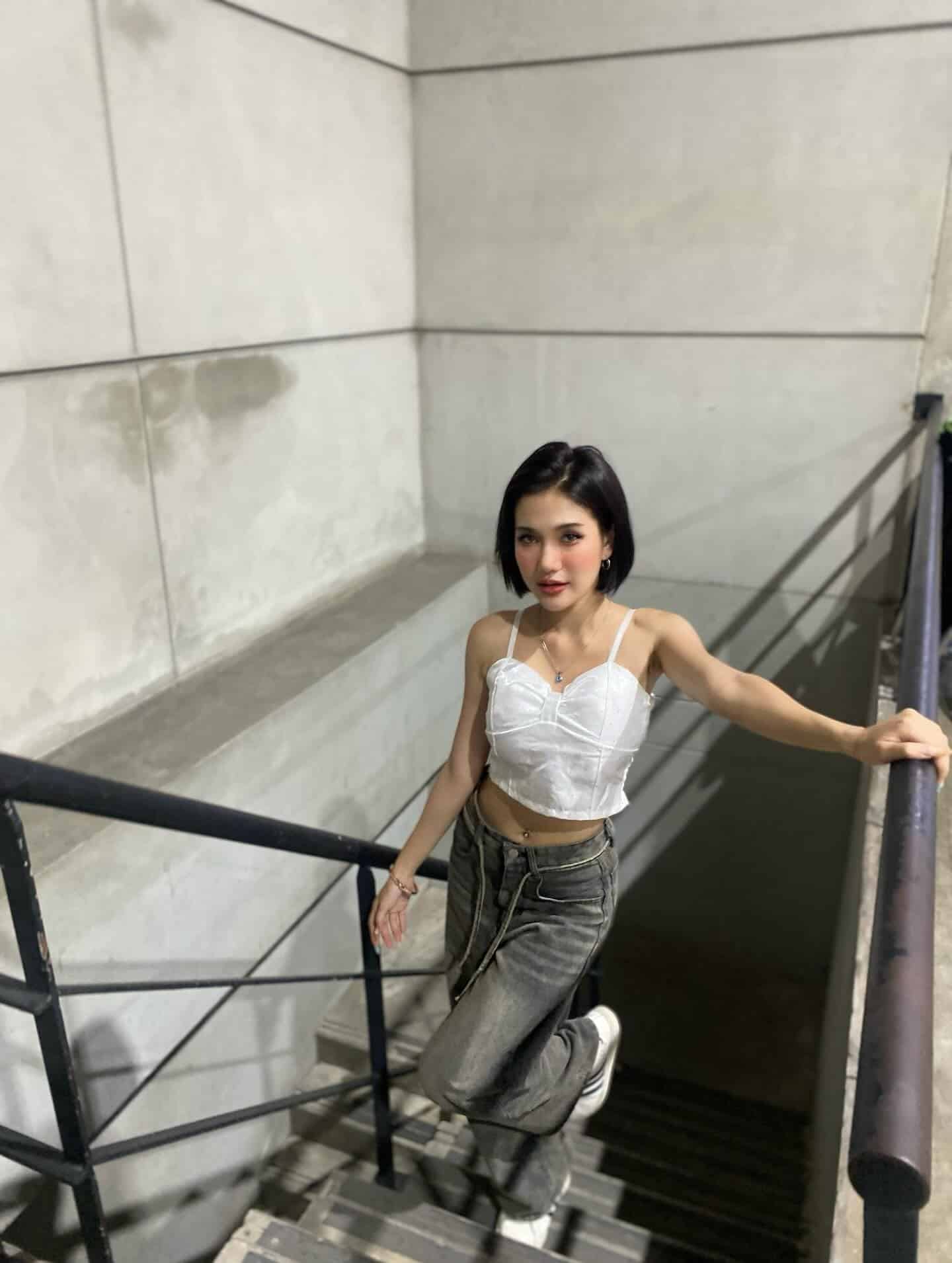 เปิดวาร์ป ฟารีดา เอลิซ่าเบธ ที สาวลูกครึ่งอินฟลูเอนเซอร์ 17