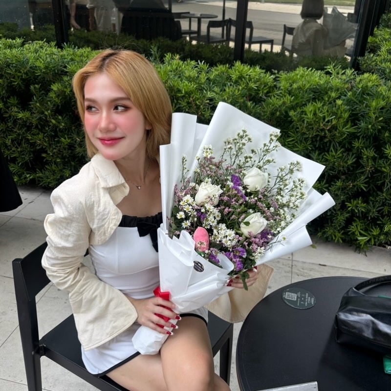 เปิดวาร์ป ฟารีดา เอลิซ่าเบธ ที สาวลูกครึ่งอินฟลูเอนเซอร์ 8